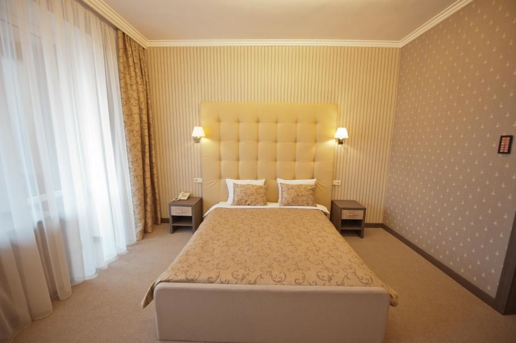 Отель Jolly Alon Hotel Кишинёв-58