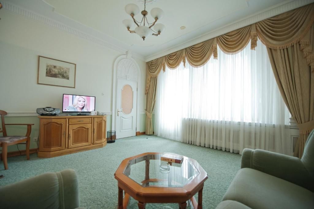 Отель Jolly Alon Hotel Кишинёв-62