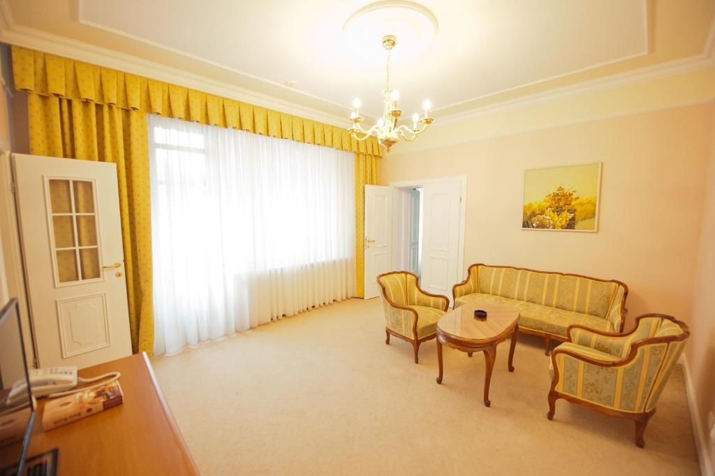 Отель Jolly Alon Hotel Кишинёв-78